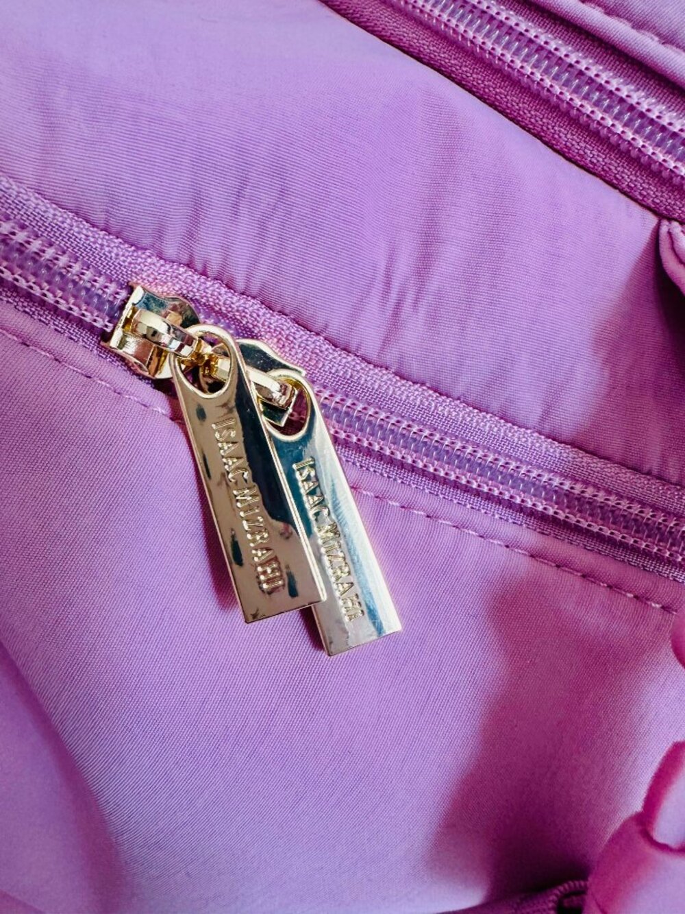 ISAAC MIZRAHI TIKTOK VIRAL PINK LAPTOP ON-THE-GO ESSENTIALS TRAVEL BACKPACK - Picture 11 of 12